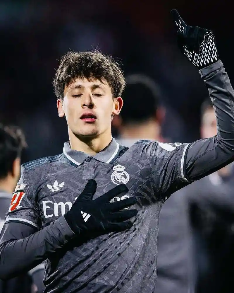 居莱尔世界杯“零球零助”集锦遭恶搞，天才少年为何沉默不语？